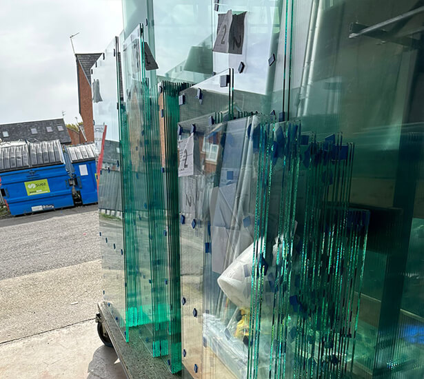 Same-day glass supply in Oldham